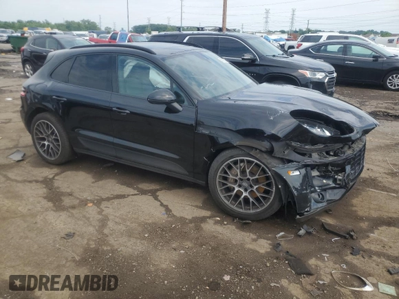 2017 Porsche Macan S with VIN WP1AB2A53HLB19299, listed as a Copart auction lot 63805575 with 104,133 mi miles and Clean title. Bid and sale history available at DreamBid. Image 4.