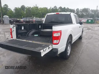 2022 Ford F-150 XL z VIN 1FTEX1CB9NKD99071, wystawiony jako IAAI lot #42377595 z przebiegiem 144 759 mil mil oraz . Historia ofert i sprzedaży dostępna na DreamBid. Obrazek 4.