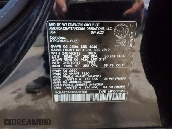 2024 Volkswagen Atlas SE with VIN 1V2LR2CA7RC508706, listed as a Copart auction lot 48055535 with 26,101 mi miles and Salvage title. Bid and sale history available at DreamBid. Image 14.