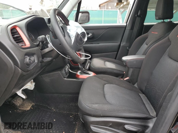2020 Jeep Renegade Trailhawk z VIN ZACNJBC16LPM03446, wystawiony jako Copart lot #51258785 z przebiegiem 27 683 mil mil oraz Szkoda całkowita • Salvage title. Historia ofert i sprzedaży dostępna na DreamBid. Obrazek 7.