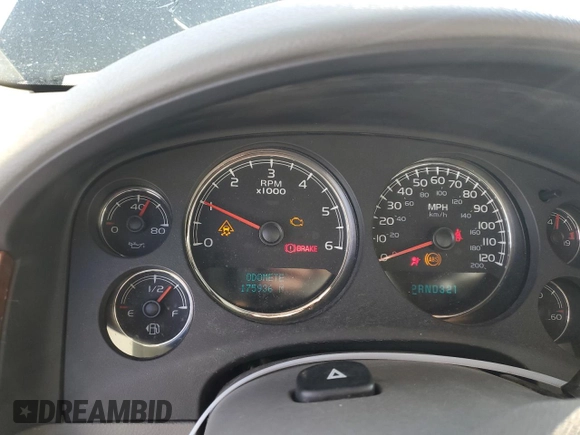 2007 GMC Yukon SLT with VIN 1GKFK13007J148406, listed as a Copart auction lot 67175134 with 175,936 mi miles and Salvage Title. Bid and sale history available at carsss.com. Image 9.