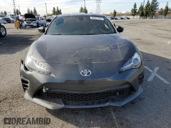 2018 Toyota 86 с VIN JF1ZNAA11J8700382, выставлен на аукционе Copart как лот 86327784 с пробегом 83 607 миль миль и Списание • Salvage title. История ставок и продаж доступна на DreamBid. Изображение 5.