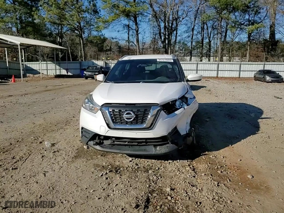 2018 Nissan Kicks S with VIN 3N1CP5CU4JL507205, listed as a Copart auction lot 44235935 with 88,935 mi miles and Salvage Title. Bid and sale history available at carsss.com. Image 14.