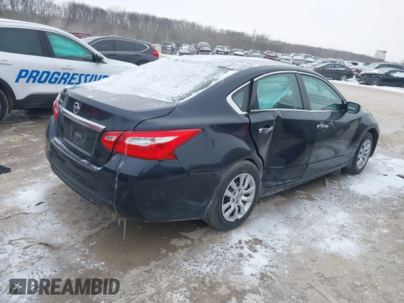 2016 Nissan Altima SV with VIN 1N4AL3AP7GC162862, listed as a IAAI auction lot 41616724 with 93,970 mi miles and . Bid and sale history available at DreamBid. Image 4.