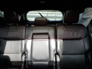 2020 Ford Explorer Platinum z VIN 1FM5K8HC1LGA45999, wystawiony jako Copart lot #46118575 z przebiegiem Nie podano mil oraz Szkoda całkowita • Salvage title. Historia ofert i sprzedaży dostępna na DreamBid. Obrazek 10.