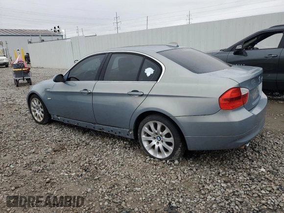 2006 BMW 3 Series 330xi with VIN WBAVD33576KV61194, listed as a Copart auction lot 51129115 with 184,143 mi miles and Clean Title. Bid and sale history available at carsss.com. Image 2.