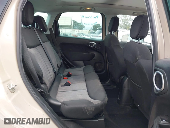 2015 FIAT 500L Easy с VIN ZFBCFABH1FZ036579, выставлен на аукционе IAAI как лот 42358118 с пробегом 116 135 миль миль и . История ставок и продаж доступна на DreamBid. Изображение 8.