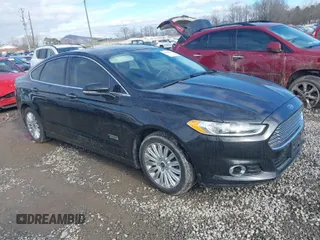2014 Ford Fusion Titanium с VIN 3FA6P0SU5ER269923, выставлен на аукционе IAAI как лот 41086950 с пробегом 135 351 миль миль и . История ставок и продаж доступна на DreamBid. Изображение 1.