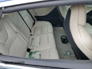 2019 Tesla Model S 100D с VIN 5YJSA1E41KF332086, выставлен на аукционе Copart как лот 74513814 с пробегом Не указан миль и Списание • Salvage title. История ставок и продаж доступна на DreamBid. Изображение 10.