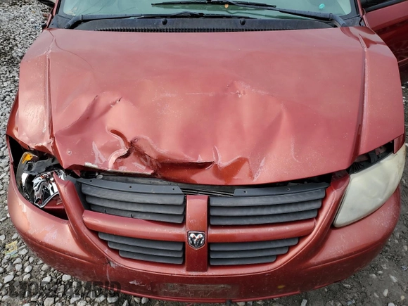 2005 Dodge Caravan SXT with VIN 2D4GP44L25R456250, listed as a Copart auction lot 83081644 with 277,196 mi miles and Salvage Title. Bid and sale history available at DreamBid. Image 12.