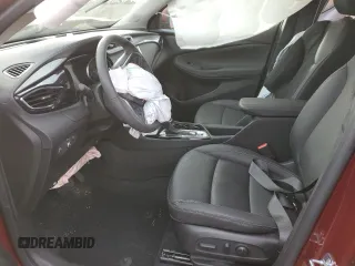 2023 Buick Encore GX Essence с VIN KL4MMGSL9PB133807, выставлен на аукционе Copart как лот 87471314 с пробегом 5 705 миль миль и Списание • Salvage title. История ставок и продаж доступна на DreamBid. Изображение 7.