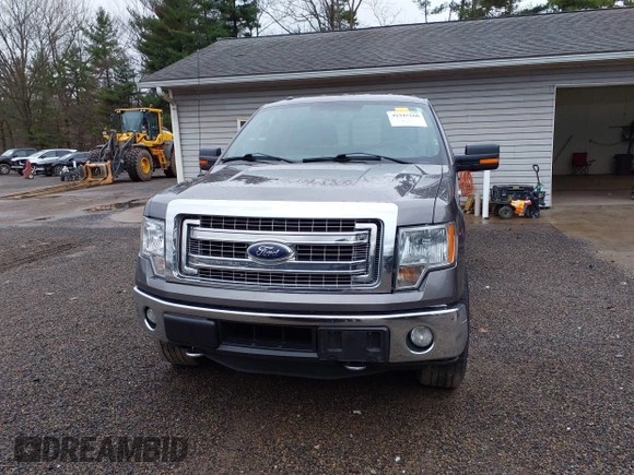 2014 Ford F-150 XL with VIN 1FTFW1ET8EFB75196, listed as a IAAI auction lot 41945260 with 319,194 mi miles. Bid and sale history available at carsss.com. Image 12.