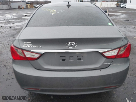 2013 Hyundai Sonata SE with VIN 5NPEC4AC6DH600768, listed as a IAAI auction lot 41481940 with 128,921 mi miles. Bid and sale history available at carsss.com. Image 16.