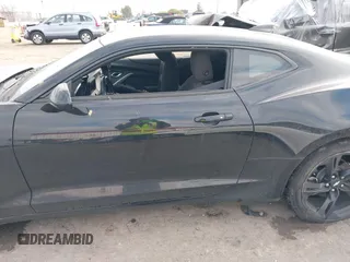 2019 Chevrolet Camaro 1LS with VIN 1G1FB1RX8K0122515, listed as a IAAI auction lot 41461519 with 118,339 mi miles. Bid and sale history available at carsss.com. Image 14.
