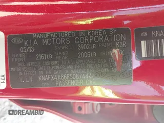 2014 Kia Forte EX z VIN KNAFX4A86E5087444, wystawiony jako IAAI lot #42177387 z przebiegiem 125 334 mil mil oraz . Historia ofert i sprzedaży dostępna na DreamBid. Obrazek 9.