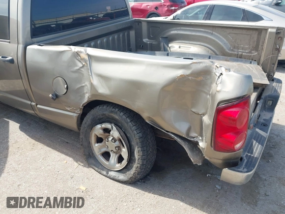 2008 Dodge 1500 SLT with VIN 1D7HA182X8J152357, listed as a IAAI auction lot 42271571 with 258,517 mi miles and . Bid and sale history available at DreamBid. Image 6.