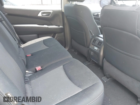2018 Nissan Pathfinder Platinum z VIN 5N1DR2MN9JC625470, wystawiony jako IAAI lot #42229860 z przebiegiem Nie podano mil oraz . Historia ofert i sprzedaży dostępna na DreamBid. Obrazek 8.
