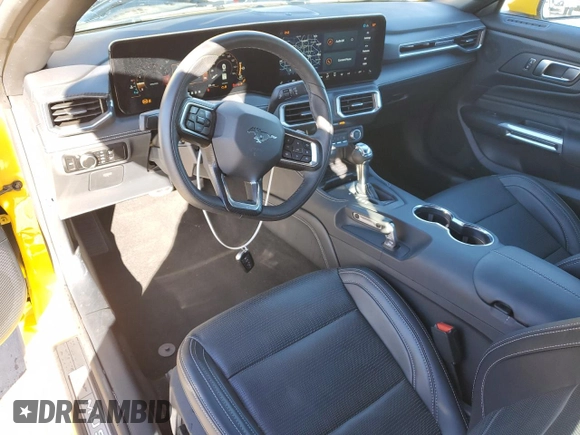 2024 Ford Mustang GT Premium с VIN 1FAGP8FFXR5110046, выставлен на аукционе Copart как лот 41424855 с пробегом 4 131 миль миль и Списание • Salvage title. История ставок и продаж доступна на DreamBid. Изображение 8.