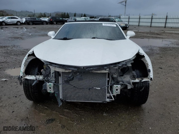 2018 Chevrolet Camaro 1LT with VIN 1G1FB3DX4J0121671, listed as a Copart auction lot 45243625 with 99,238 mi miles and Salvage Title. Bid and sale history available at carsss.com. Image 5.