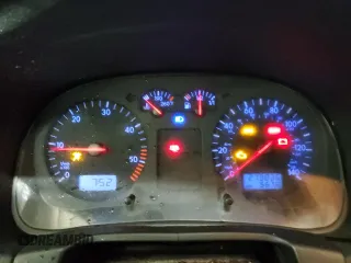 2002 Volkswagen Jetta GLS с VIN 3VWSP69M02M144836, выставлен на аукционе Copart как лот 58767675 с пробегом 273 836 миль миль и Списание • Salvage title. История ставок и продаж доступна на DreamBid. Изображение 9.