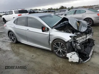 2020 Toyota Camry SE with VIN 4T1M11AKXLU907304, listed as a Copart auction lot 49241175 with 55,931 mi miles and Salvage Title. Bid and sale history available at carsss.com. Image 4.