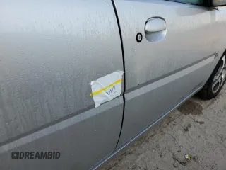 2005 Saturn ION ION 3 z VIN 1G8AL52F35Z132368, wystawiony jako Copart lot #76170824 z przebiegiem Nie podano mil oraz Nie do naprawy. Historia ofert i sprzedaży dostępna na DreamBid. Obrazek 12.