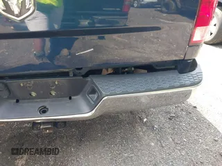 2021 Ram 1500 Tradesman z VIN 3C6RR6KG3MG713414, wystawiony jako IAAI lot #42115083 z przebiegiem 116 938 mil mil oraz . Historia ofert i sprzedaży dostępna na DreamBid. Obrazek 6.
