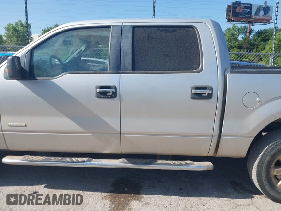 2014 Ford F-150 XL с VIN 1FTFW1ET1EKD25074, выставлен на аукционе IAAI как лот 42769253 с пробегом 180 886 миль миль и . История ставок и продаж доступна на DreamBid. Изображение 14.
