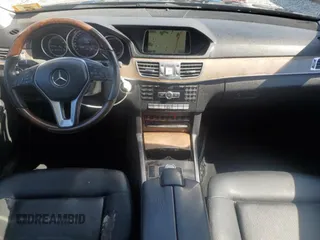 2014 Mercedes-Benz E 350 Luxury with VIN WDDHF8JB7EA863787, listed as a Copart auction lot 56862315 with 172,630 mi miles and Clean Title. Bid and sale history available at DreamBid. Image 8.