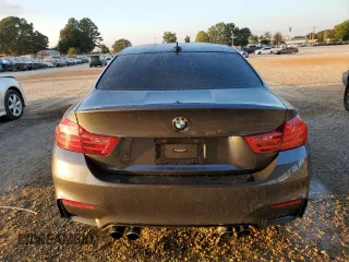 2016 BMW M4 with VIN WBS3R9C5XGK338284, listed as a Copart auction lot 70488743 with 86,452 mi miles. Bid and sale history available at carsss.com. Image 6.