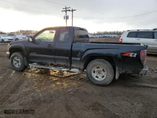 2004 Chevrolet Colorado LS Z85 with VIN 1GCDT196048116442, listed as a Copart auction lot 83299334 with 228,306 mi miles and Clean Title. Bid and sale history available at carsss.com. Image 2.
