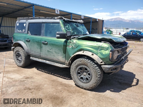 2022 Ford Bronco с VIN 1FMEE5DP0NLA72491, выставлен на аукционе Copart как лот 62482815 с пробегом 80 184 миль миль и Списание • Salvage title. История ставок и продаж доступна на DreamBid. Изображение 4.