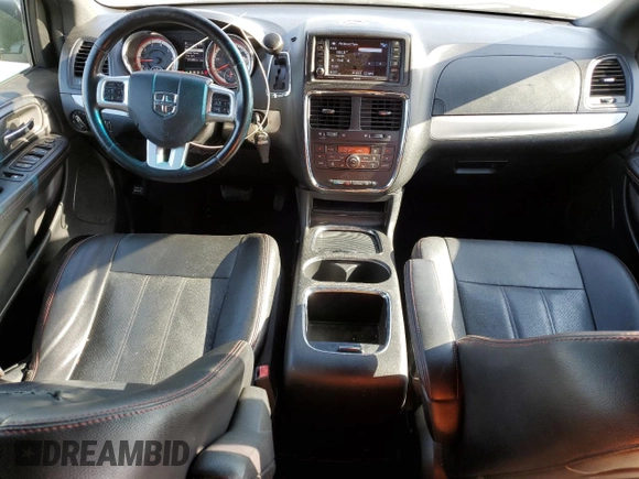 2019 Dodge Grand Caravan GT with VIN 2C4RDGEG5KR617980, listed as a Copart auction lot 55348535 with 276,888 mi miles and Clean Title. Bid and sale history available at DreamBid. Image 8.
