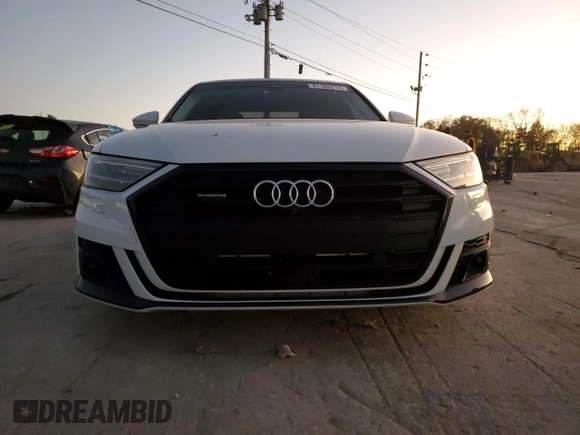 2020 Audi A8 L with VIN WAU8EAF83LN003891, listed as a Copart auction lot 81360214 with 29,068 mi miles and Clean Title. Bid and sale history available at carsss.com. Image 5.