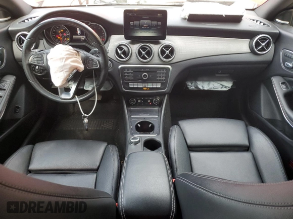 2017 Mercedes-Benz CLA 250 z VIN WDDSJ4EBXHN449956, wystawiony jako Copart lot #55215025 z przebiegiem 84 617 mil mil oraz Szkody całkowita. Historia ofert i sprzedaży dostępna na DreamBid. Obrazek 8.