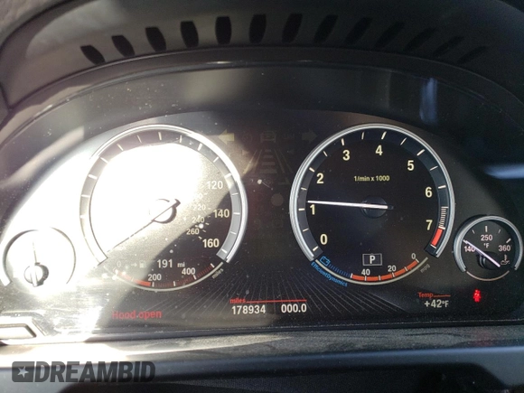 2014 BMW X5 xDrive35i with VIN 5UXKR0C55E0H27116, listed as a Copart auction lot 49119335 with 178,934 mi miles and Salvage Title. Bid and sale history available at carsss.com. Image 9.