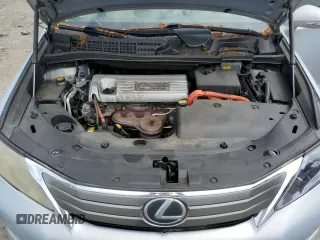 2010 Lexus HS 250h z VIN JTHBB1BA4A2013739, wystawiony jako Copart lot #60281275 z przebiegiem 150 131 mil mil oraz Czysty tytuł • Clean title. Historia ofert i sprzedaży dostępna na DreamBid. Obrazek 11.