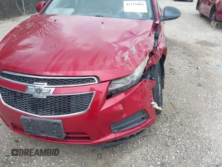 2014 Chevrolet Cruze 1LT with VIN 1G1PC5SB2E7357639, listed as a IAAI auction lot 42129404 with 154,174 mi miles and . Bid and sale history available at DreamBid. Image 17.