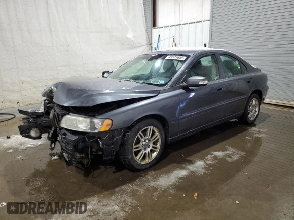 2008 Volvo S60 2.5T with VIN YV1RH592382701627, listed as a Copart auction lot 43521655 with 0 mi miles and Salvage Title. Bid and sale history available at carsss.com. Image 1.