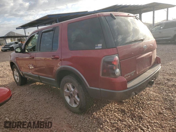 2003 Ford Explorer XLT z VIN 1FMZU73W13UB60322, wystawiony jako Copart lot #53304155 z przebiegiem 170 709 mil mil oraz Szkoda całkowita • Salvage title. Historia ofert i sprzedaży dostępna na DreamBid. Obrazek 2.
