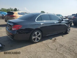 2017 Mercedes-Benz E 300 Luxury with VIN WDDZF4KB4HA156839, listed as a Copart auction lot 62692845 with 42,099 mi miles and Salvage title. Bid and sale history available at DreamBid. Image 3.