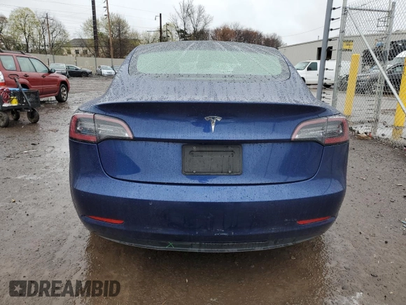 2022 Tesla Model 3 with VIN 5YJ3E1EA5NF368687, listed as a Copart auction lot 52782745 with 119,653 mi miles and Clean Title. Bid and sale history available at carsss.com. Image 6.