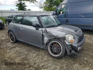 2007 MINI Hardtop S z VIN WMWMF73557TL90986, wystawiony jako Copart lot #57850585 z przebiegiem 185 423 mil mil oraz Szkoda całkowita • Salvage title. Historia ofert i sprzedaży dostępna na DreamBid. Obrazek 4.