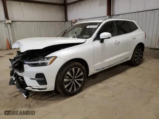 2023 Volvo XC60 Plus Bright Theme with VIN YV4L12RN3P1323237, listed as a Copart auction lot 45478745 with 16,592 mi miles and Salvage Title. Bid and sale history available at carsss.com. Image 1.