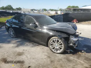 2014 BMW 3 Series 328i z VIN WBA3A5G51ENP27213, wystawiony jako Copart lot #56988805 z przebiegiem 122 517 mil mil oraz Szkoda całkowita • Salvage title. Historia ofert i sprzedaży dostępna na DreamBid. Obrazek 4.