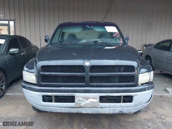 1996 Dodge Ram 1500 Work Special with VIN 1B7HC16X5TS698036, listed as a IAAI auction lot 41079518 with 220,948 mi miles. Bid and sale history available at carsss.com. Image 6.