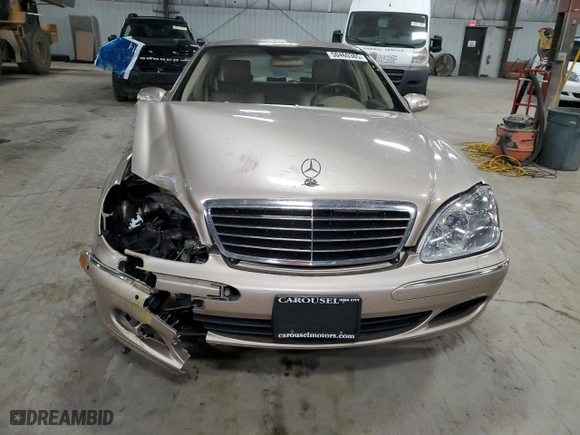 2006 Mercedes-Benz S-Class 3.7L with VIN WDBNF67J26A475902, listed as a Copart auction lot 50460365 with 104,683 mi miles and Clean Title. Bid and sale history available at carsss.com. Image 5.