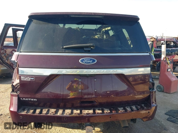 2021 Ford Expedition Limited with VIN 1FMJU1KT9MEA80392, listed as a IAAI auction lot 41968171 with 62,706 mi miles and . Bid and sale history available at DreamBid. Image 16.