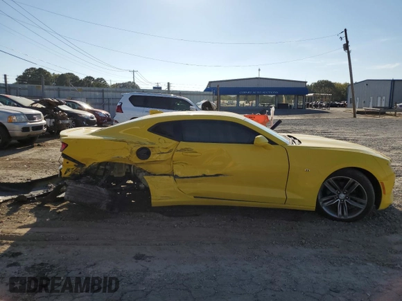 2018 Chevrolet Camaro 1LT with VIN 1G1FB1RS3J0115717, listed as a Copart auction lot 62285642 with 56,485 mi miles. Bid and sale history available at carsss.com. Image 9.