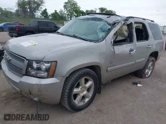 2008 Chevrolet Tahoe LTZ с VIN 1GNFK13028J228178, выставлен на аукционе IAAI как лот 42333269 с пробегом 196 714 миль миль и . История ставок и продаж доступна на DreamBid. Изображение 17.